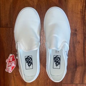vans asher white slip ons
